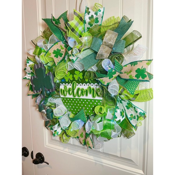 Handmade St. Patrick’s Welcome Ribbon Prelit Wreath 22 ins LED W6 - Picture 3 of 9